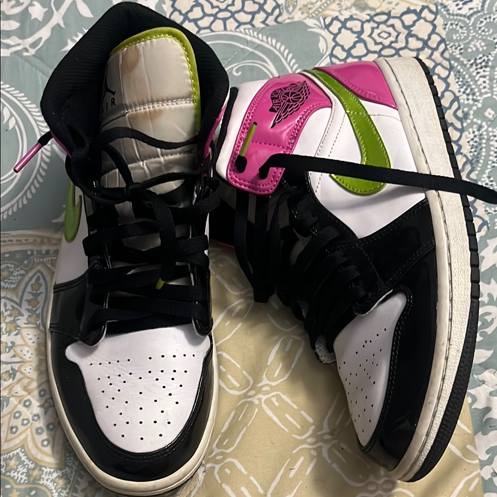 Jordan Black, White, And Pink Sneakers
